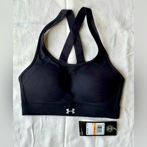 Women’s Under Armour Sports Bra size Small